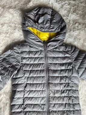 Uniqlo Kids Bubble Jacket in Gray and Yellow